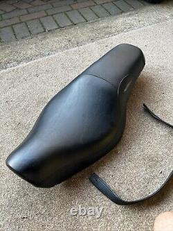 Harley Sportster Custom Low Badlander Dual Seat Sport Saddle 2007-20 XL 51749-07