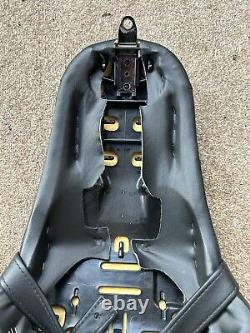 Harley Sportster Custom Low Badlander Dual Seat Sport Saddle 2007-20 XL 51749-07