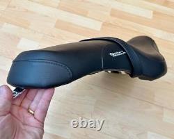 Harley Sportster Custom Low Badlander Dual Seat Sport Saddle 2007-20 XL 51749-07