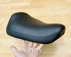 Harley Sportster Smooth Solo Riders Seat Single Bobber Saddle 83-03 XL 52129-92C