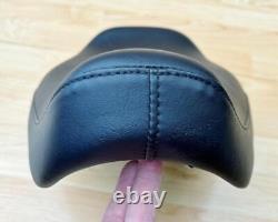 Harley Sportster Smooth Solo Riders Seat Single Bobber Saddle 83-03 XL 52129-92C