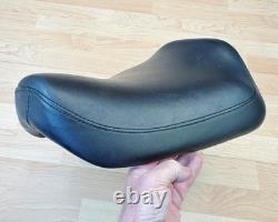 Harley Sportster Smooth Solo Riders Seat Single Bobber Saddle 83-03 XL 52129-92C