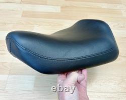 Harley Sportster Smooth Solo Riders Seat Single Bobber Saddle 83-03 XL 52129-92C