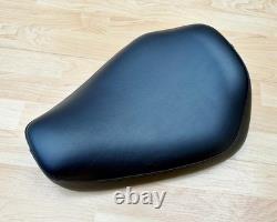 Harley Sportster Smooth Solo Riders Seat Single Bobber Saddle 83-03 XL 52129-92C