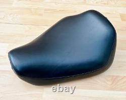 Harley Sportster Smooth Solo Riders Seat Single Bobber Saddle 83-03 XL 52129-92C