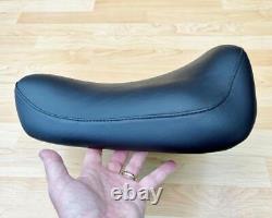 Harley Sportster Smooth Solo Riders Seat Single Bobber Saddle 83-03 XL 52129-92C