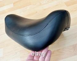 Harley Sportster Smooth Solo Riders Seat Single Bobber Saddle 83-03 XL 52129-92C