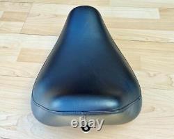 Harley Sportster Smooth Solo Riders Seat Single Bobber Saddle 83-03 XL 52129-92C