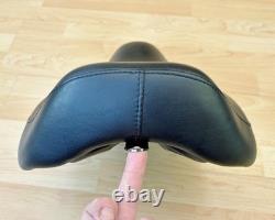 Harley Sportster Smooth Solo Riders Seat Single Bobber Saddle 83-03 XL 52129-92C