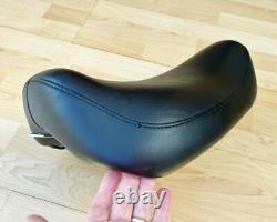 Harley Sportster Smooth Solo Riders Seat Single Bobber Saddle 83-03 XL 52129-92C