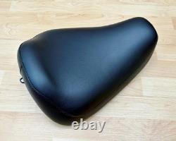 Harley Sportster Smooth Solo Riders Seat Single Bobber Saddle 83-03 XL 52129-92C