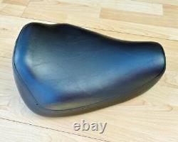 Harley Sportster Smooth Solo Riders Seat Single Bobber Saddle 83-03 XL 52129-92C