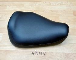 Harley Sportster Smooth Solo Riders Seat Single Bobber Saddle 83-03 XL 52129-92C