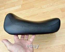 Harley Sportster Smooth Solo Riders Seat Single Bobber Saddle 83-03 XL 52129-92C