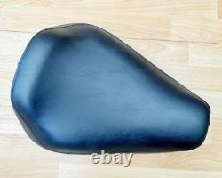 Harley Sportster Smooth Solo Riders Seat Single Bobber Saddle 83-03 XL 52129-92C