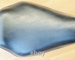 Harley Sportster Smooth Solo Riders Seat Single Bobber Saddle 83-03 XL 52129-92C