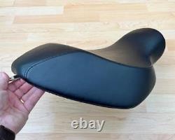 Harley Sportster SuperLow Custom Solo Seat Single Saddle 2010-20 XL 51550-11