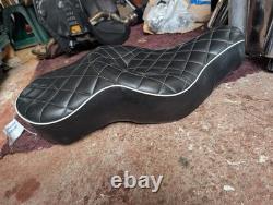 Harley Sportster XL 1200 2009 King & Queen OEM Seat USED #KH36