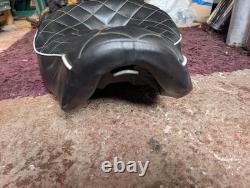 Harley Sportster XL 1200 2009 King & Queen OEM Seat USED #KH36