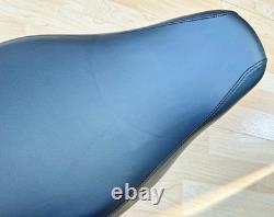 Harley Touring Badlander Dual Seat Saddle Street Road Glide 2008+ FL 52067-08A