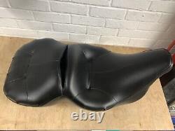 Harley Touring Dual Seat Saddle Ultra Classic Electra Glide 2008+