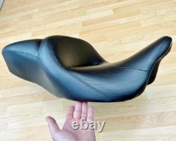 Harley Touring Dual Seat Saddle Ultra Classic Electra Glide 2008+ FLH 52000033