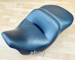 Harley Touring Dual Seat Saddle Ultra Classic Electra Glide 2008+ FLH 52000033