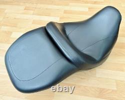 Harley Touring Dual Seat Saddle Ultra Classic Electra Glide 2008+ FLH 52000033