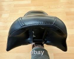 Harley Touring Leather Badlander Dual Seat Double Twin Saddle 2008+ FL 52000257