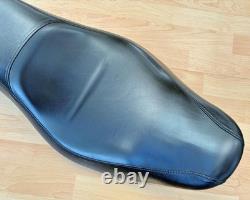 Harley Touring Leather Badlander Dual Seat Double Twin Saddle 2008+ FL 52000257