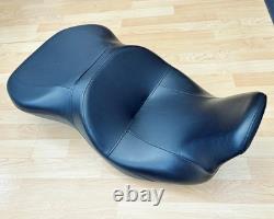Harley Touring Reach Two-Up Dual Seat Double Twin Saddle Ultra 2014+ 52000173