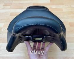 Harley Touring Road King Classic Dual Seat Two-Up Saddle 2008+ FLHRC 52329-11