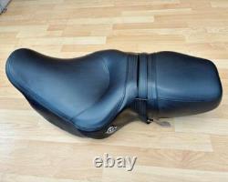 Harley Touring Road King Classic Dual Seat Two-Up Saddle 2009-13 FLHRC 52329-09