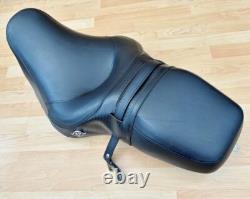 Harley Touring Road King Classic Dual Seat Two-Up Saddle 2009-13 FLHRC 52329-09