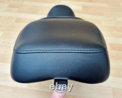 Harley Touring Road King Classic Dual Seat Two-Up Saddle 2009-13 FLHRC 52329-09