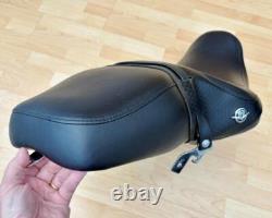 Harley Touring Road King Classic Dual Seat Two-Up Saddle 2009-13 FLHRC 52329-09
