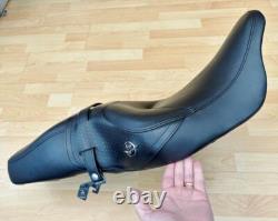 Harley Touring Road King Classic Dual Seat Two-Up Saddle 2009-13 FLHRC 52329-09