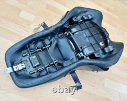 Harley Touring Road King Classic Dual Seat Two-Up Saddle 2009-13 FLHRC 52329-09