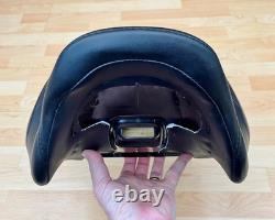 Harley Touring Road King Dual Seat OEM Studded 2-Up Saddle 2014+ FLHR 52000038
