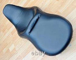 Harley Touring Road King Dual Seat OEM Studded 2-Up Saddle 2014+ FLHR 52000038