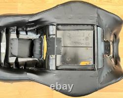 Harley Touring Road King Dual Seat OEM Studded 2-Up Saddle 2014+ FLHR 52000038