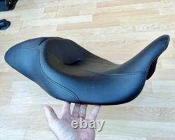 Harley Touring Street Glide Dual Seat Double Saddle Road 2008+ FLH FLT 52000142