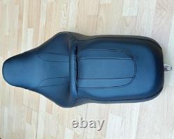 Harley Touring Street Glide Dual Seat Double Saddle Road 2008+ FLH FLT 52000142