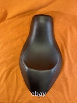 Harley-davidson Genuine 04-up Sportster XL Brawler Leather Solo Rider Seat