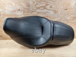 (K) Harley-Davidson FLHX Street Glide 2009-2013 Seat Complete OEM (52000142)