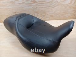 (K) Harley-Davidson FLHX Street Glide 2009-2013 Seat Complete OEM (52000142)