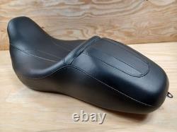 (K) Harley-Davidson FLHX Street Glide 2009-2013 Seat Complete OEM (52000142)