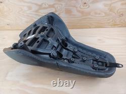 (K) Harley-Davidson FXFBS Softail Fat Bob 114 2018-2021 Seat Complete 52000322