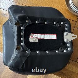 Mustang Passenger Seat off a Harley Davidson Road King 2004