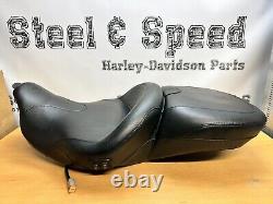 Mustang Seat Super Touring Summit with Heat for Harley-Davidson FL Touring 76863